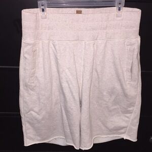 Unyforme Men Cotton Cut Off Shorts XL Cream